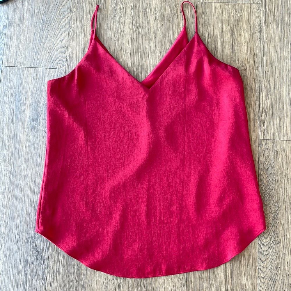 Express red tank size small